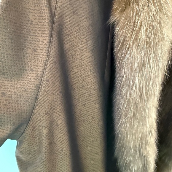Luxurious Brown Real Sable  Fur Coat I Take Offers!! - Picture 4 of 8